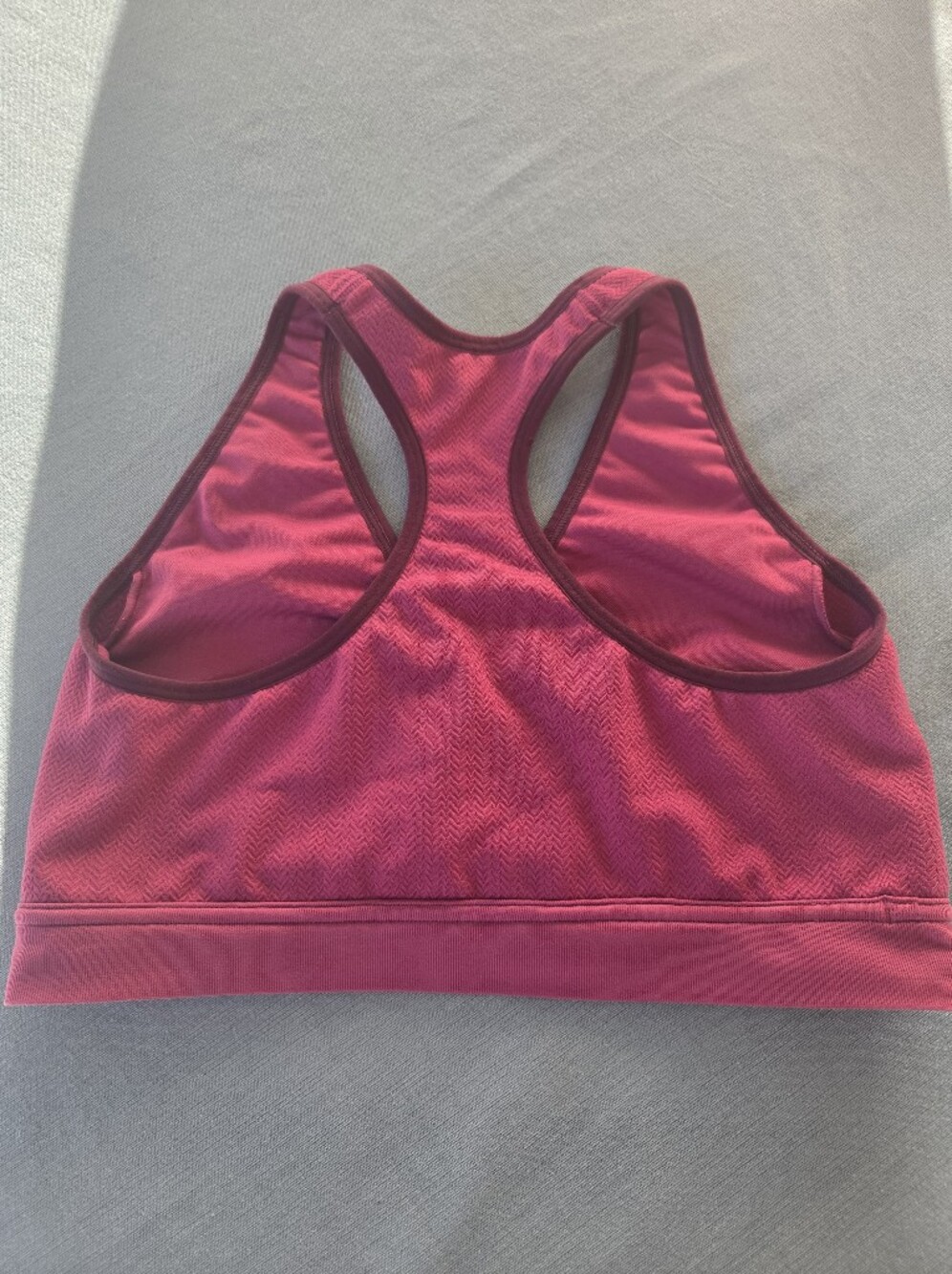 Patagonia Women’s Pink With Burgundy Trim Racerback Crossover Sports Bra. Sz XL - Picture 3 of 6